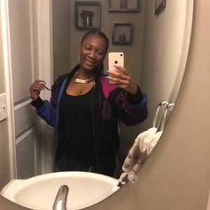 Meet your Posher, Elisha